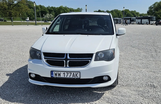 Dodge Grand Caravan cena 71999 przebieg: 165550, rok produkcji 2019 z Warszawa małe 704